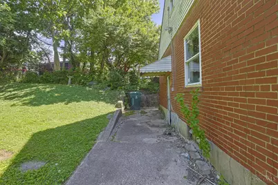1754 Iliff Avenue, Cincinnati, OH 45205 - Photo 6