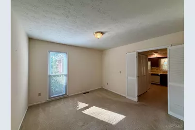 12005 Elkridge Drive, Springdale, OH 45240 - Photo 22