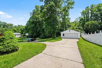 9164 Ranchill Drive, Springfield Township, OH 45231 - Photo 24