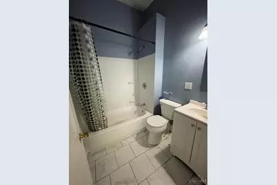 2143 W Clifton Avenue, Cincinnati, OH 45219 - Photo 6