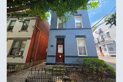 2143 W Clifton Avenue, Cincinnati, OH 45219 - Photo 2