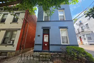 2143 W Clifton Ave, Cincinnati, OH 45219 - Photo 2