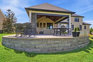 574 Forestedge Dr, Anderson Township, OH 45255 - Photo 68