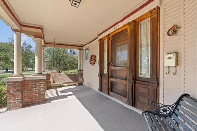305 E Central Avenue, West Carrollton, OH 45449 - Photo 2