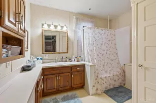 305 E Central Ave, West Carrollton, OH 45449 - Photo 24