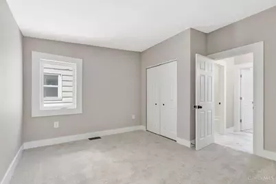 311 E Ross Avenue E, Saint Bernard, OH 45217 - Photo 24