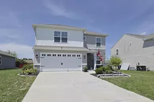 408 E Oak Ave, Trenton, OH 45067 - Photo 2