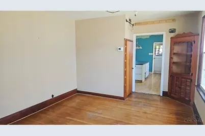 208 Bank Avenue, Saint Bernard, OH 45217 - Photo 12