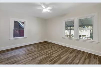 2011 Highland Avenue, Cincinnati, OH 45219 - Photo 22