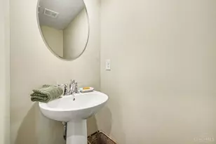 7893 Pinnacle Point Dr, West Chester, OH 45069 - Photo 18