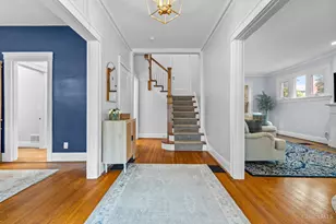 3449 Berry Ave, Cincinnati, OH 45208 - Photo 6