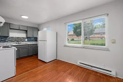 6118 Stover Avenue, Golf Manor, OH 45237 - Photo 12