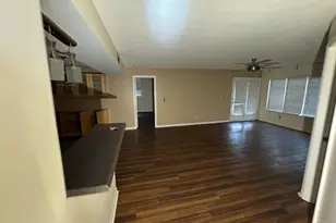 9810 Regatta Dr, Colerain Township, OH 45252 - Photo 6