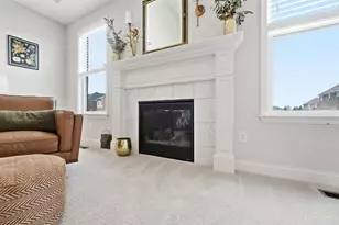 4354 Highland Green Dr, Mason, OH 45040 - Photo 12