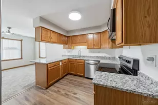 700 E Main St, Hillsboro, OH 45133 - Photo 12