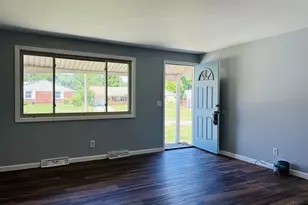 5419 Lariat Dr, Delhi Township, OH 45238 - Photo 2