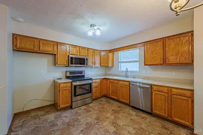 6559 Vonnie Vale Court, Fairfield Township, OH 45011 - Photo 12