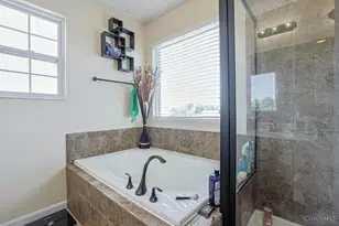 2032 Bridgewater Ln, Monroe, OH 45050 - Photo 24
