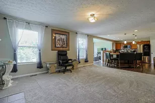 2032 Bridgewater Ln, Monroe, OH 45050 - Photo 6