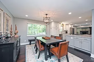 8989 Paw Paw Ln, Sycamore Township, OH 45242 - Photo 10