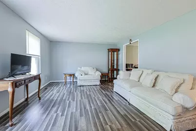 1146 Hickorylake Drive, Delhi Township, OH 45233 - Photo 6
