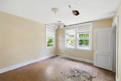 813 S Fred Shuttlesworth Circle, Cincinnati, OH 45229 - Photo 30
