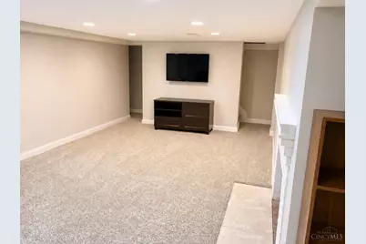 715 Brooks Avenue, Wyoming, OH 45215 - Photo 16