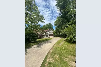 6000 Cleves Warsaw Pike, Delhi Township, OH 45233 - Photo 2