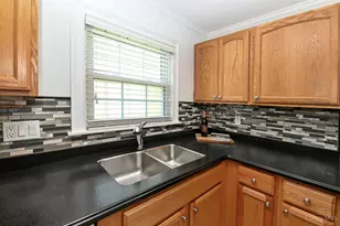 3721 Ashworth Dr, Cincinnati, OH 45208 - Photo 14