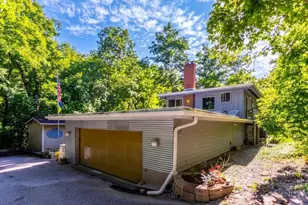 415 W Galbraith Rd, Wyoming, OH 45215 - Photo 2