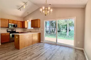 62 Wooded Ridge Dr, Batavia Township, OH 45102 - Photo 2