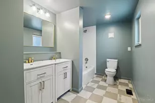 4214 Cherry St, Cincinnati, OH 45223 - Photo 26