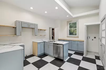 4214 Cherry Street, Cincinnati, OH 45223 - Photo 12