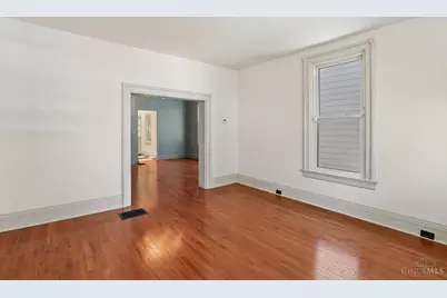 4214 Cherry Street, Cincinnati, OH 45223 - Photo 6