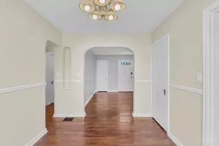 1620 Joseph Ct, Cincinnati, OH 45231 - Photo 8