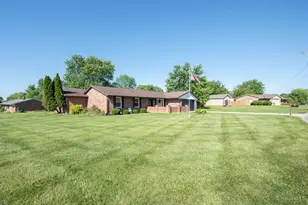3839 Bayberry Dr, Fairfield Township, OH 45011 - Photo 4