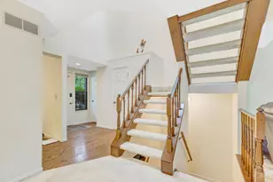 12049 Legacy Ct, Sharonville, OH 45241 - Photo 6