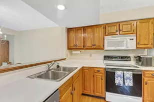 12049 Legacy Ct, Sharonville, OH 45241 - Photo 12