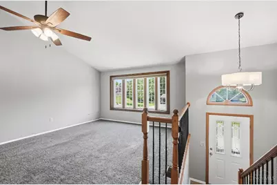 5629 Bluepine Drive, Cincinnati, OH 45247 - Photo 2