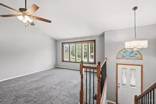 5629 Bluepine Dr, Green Township, OH 45247 - Photo 2