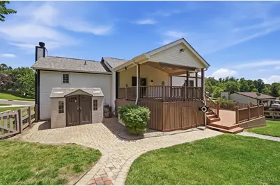 5629 Bluepine Drive, Cincinnati, OH 45247 - Photo 38