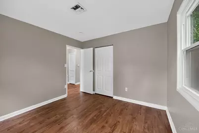 9670 Loralinda Drive, Cincinnati, OH 45251 - Photo 14