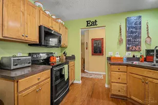 327 Rawling Dr, Harrison, OH 45030 - Photo 8