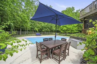 7395 Desert Springs Court, West Chester, OH 45069 - Photo 4