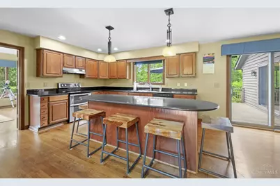7395 Desert Springs Court, West Chester, OH 45069 - Photo 20