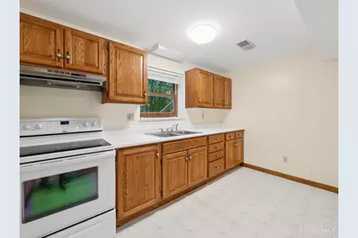 10890 Mockernut Drive, Harrison Township, OH 45030 - Photo 30