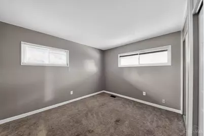 8811 Grenada Drive, Springfield Township, OH 45231 - Photo 18