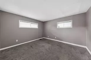 8811 Grenada Dr, Springfield Township, OH 45231 - Photo 20