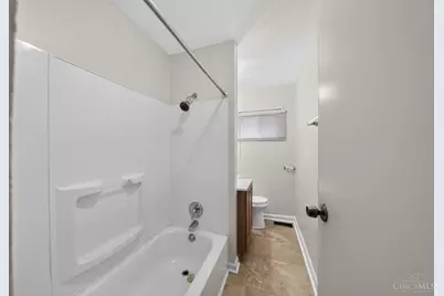 8811 Grenada Drive, Springfield Township, OH 45231 - Photo 22