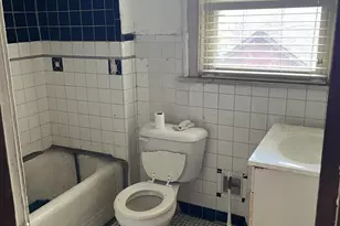 4905 Corinth Ave, Cincinnati, OH 45237 - Photo 8